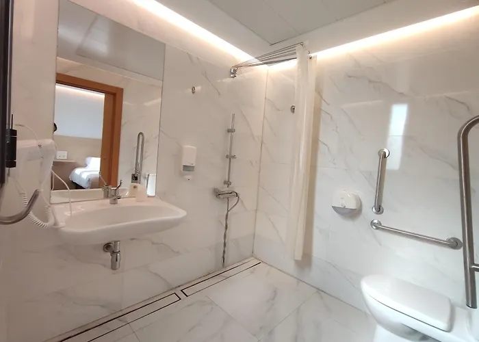 Pensión Casa Marzo 3*